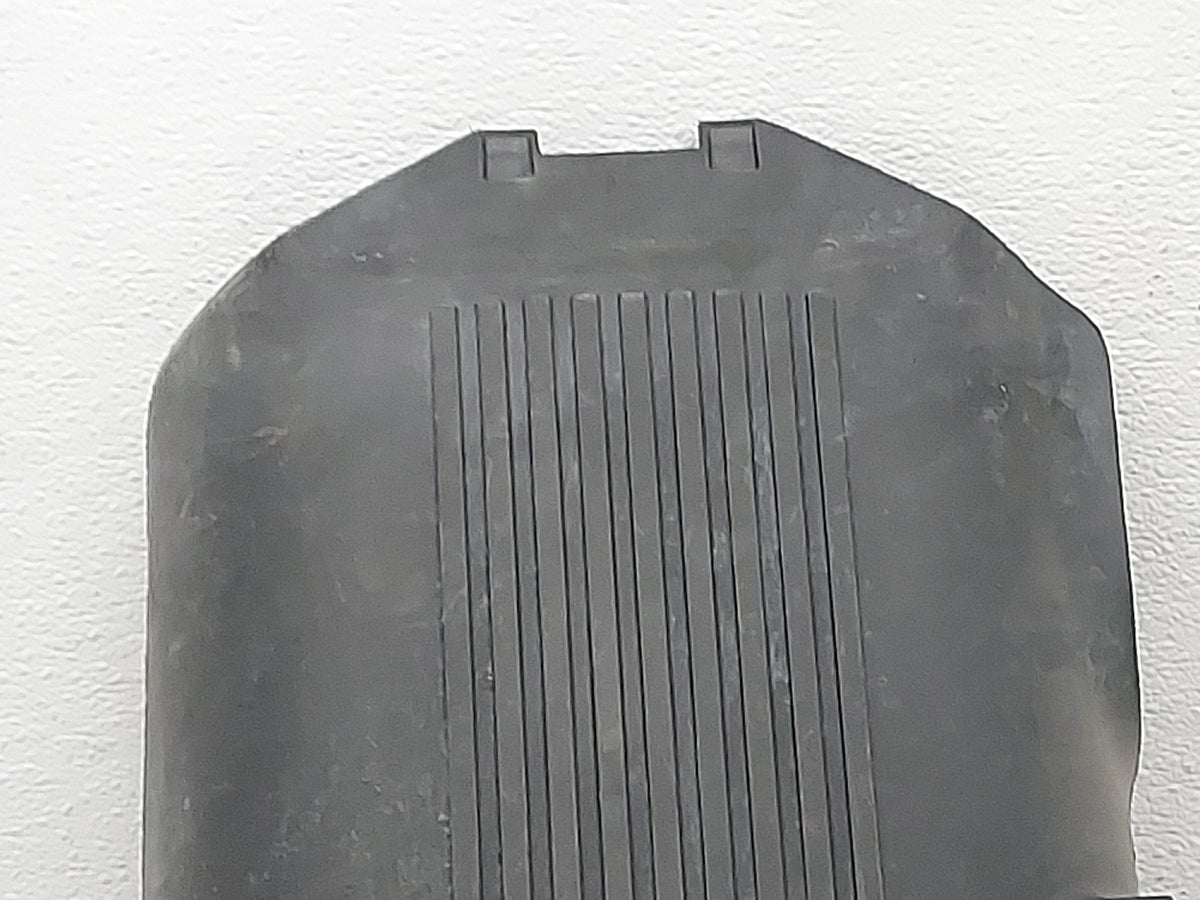 2006 Chevrolet Silverado 2500 Engine Cover 430328 - Oemusedautoparts1.com