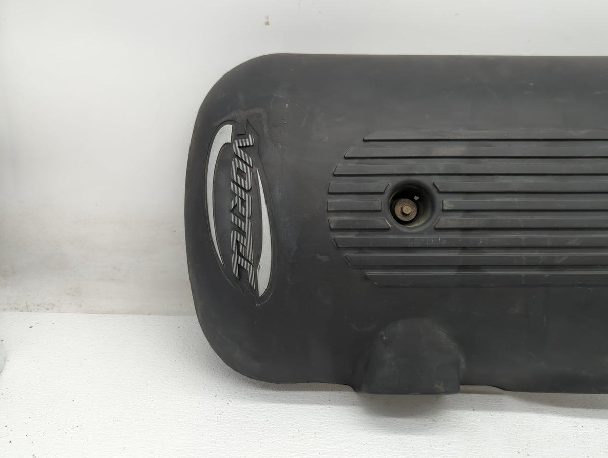 2006 Chevrolet Silverado 2500 Engine Cover 437991 - Oemusedautoparts1.com