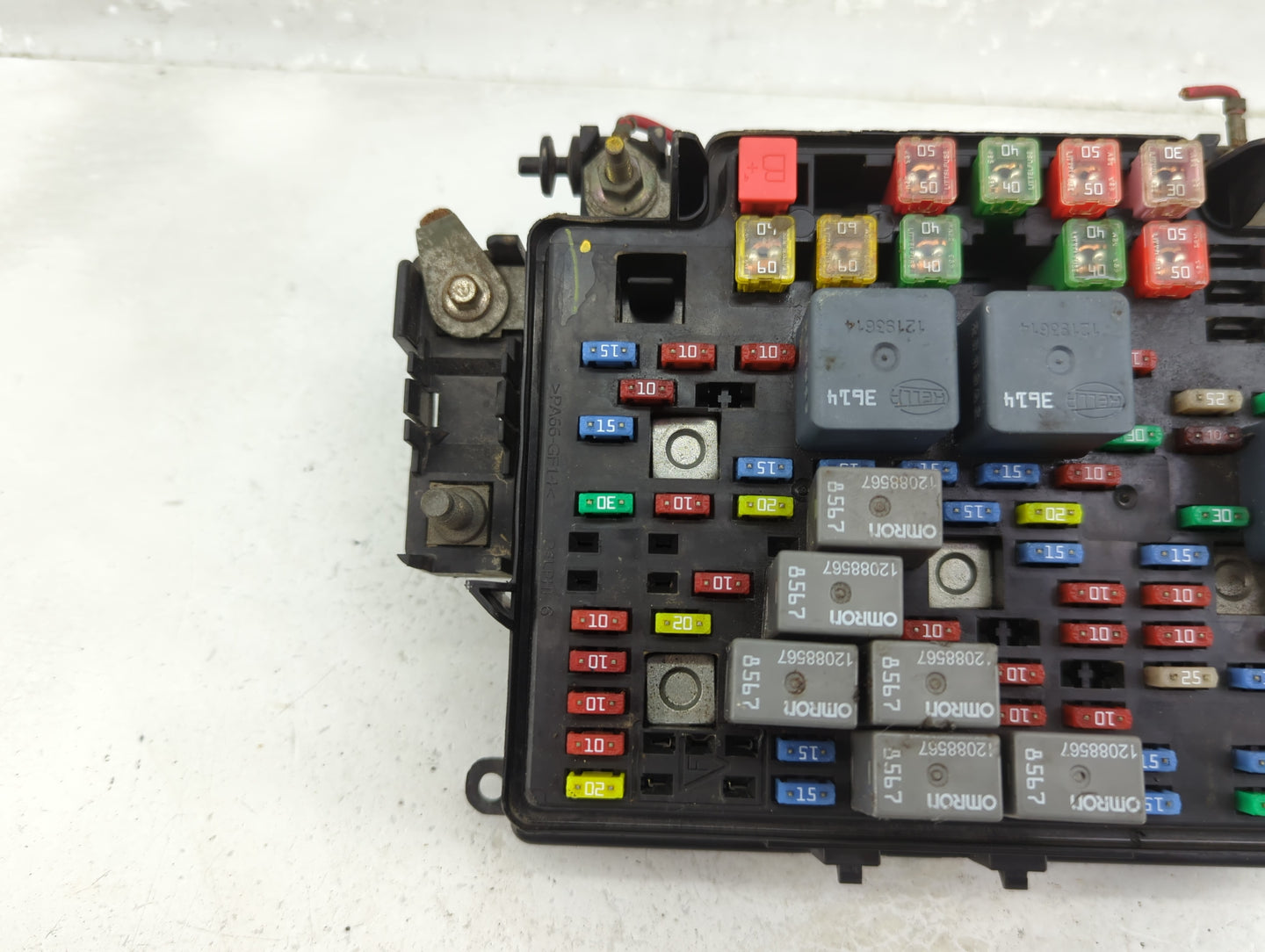 2003-2006 Chevrolet Suburban 1500 Fusebox Fuse Box Panel Relay Module P/N:15177119-01 Fits Fits 2003 2004 2005 2006 OEM Used