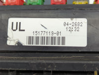 2003-2006 Chevrolet Suburban 1500 Fusebox Fuse Box Panel Relay Module P/N:15177119-01 Fits Fits 2003 2004 2005 2006 OEM Used