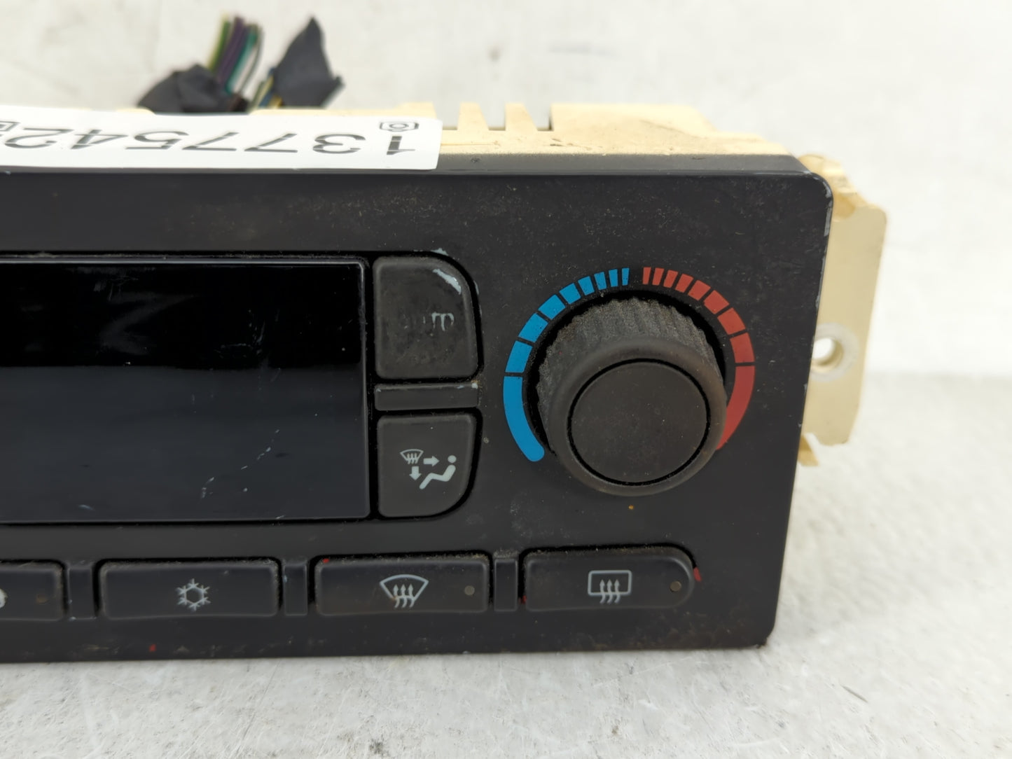 2005-2006 Chevrolet Suburban 1500 Climate Control Module Temperature AC/Heater Replacement P/N:10367041 Fits Fits 2005 2006 