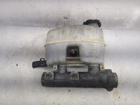 2006 Chevrolet Suburban 1500 Brake Master Cylinder 1498318 - Oemusedautoparts1.com