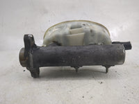 2006 Chevrolet Suburban 1500 Brake Master Cylinder 1498318 - Oemusedautoparts1.com