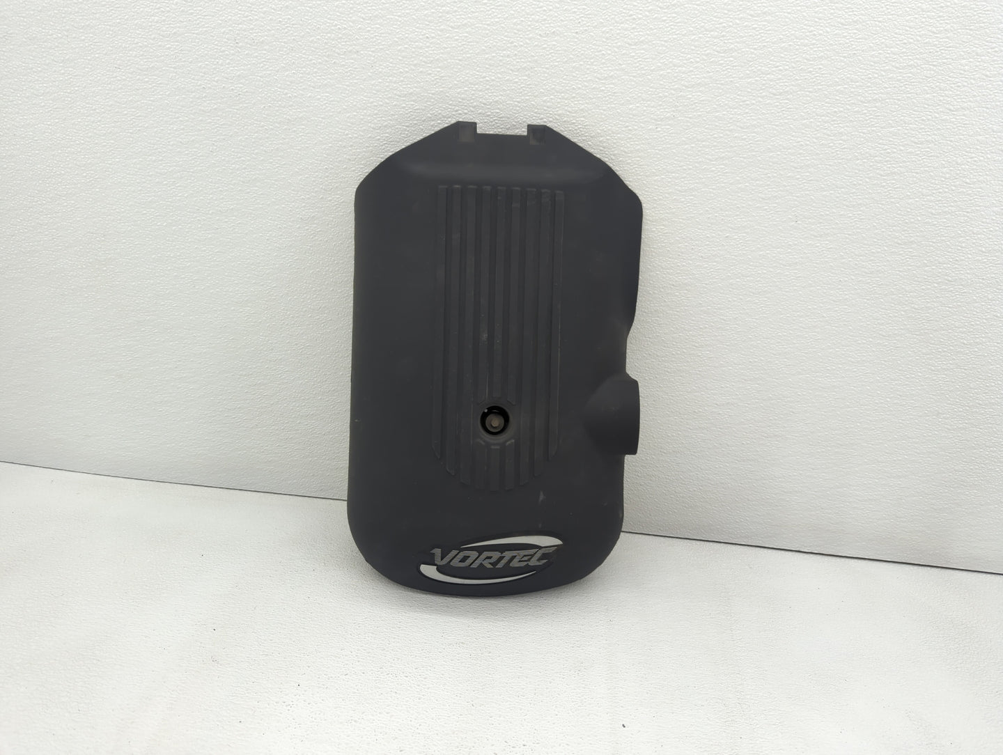 2006 Chevrolet Suburban 1500 Engine Cover - Oemusedautoparts1.com