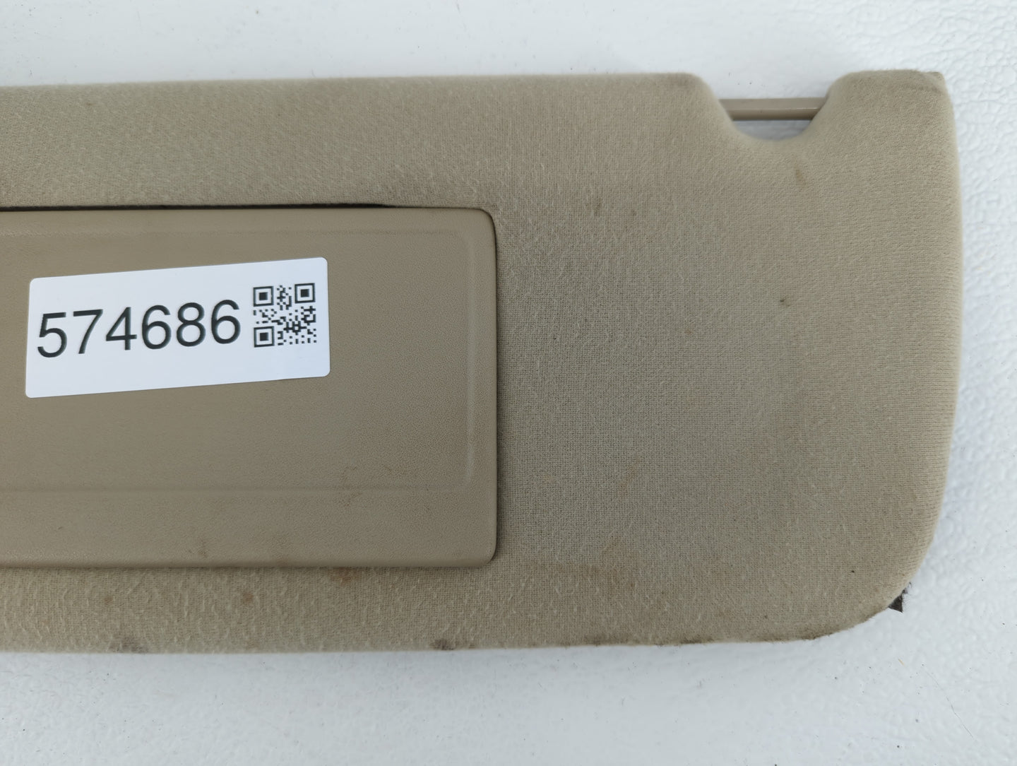 2006 Chevrolet Suburban 1500 Sun Visor Shade Replacement Driver Left Mirror Fits OEM Used Auto Parts - Oemusedautoparts1.com