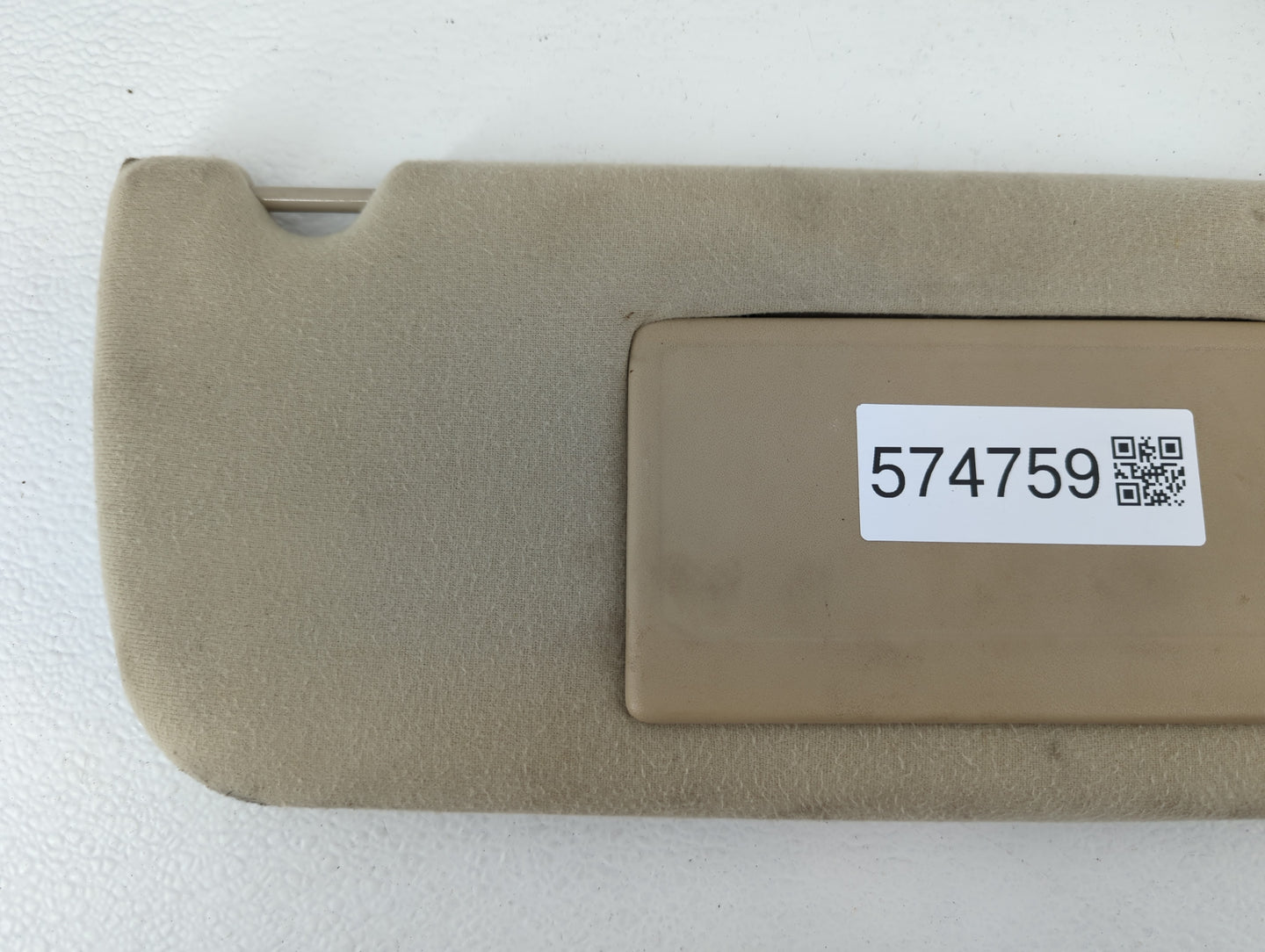 2006 Chevrolet Suburban 1500 Sun Visor Shade Replacement Passenger Right Mirror Fits OEM Used Auto Parts - Oemusedautoparts1