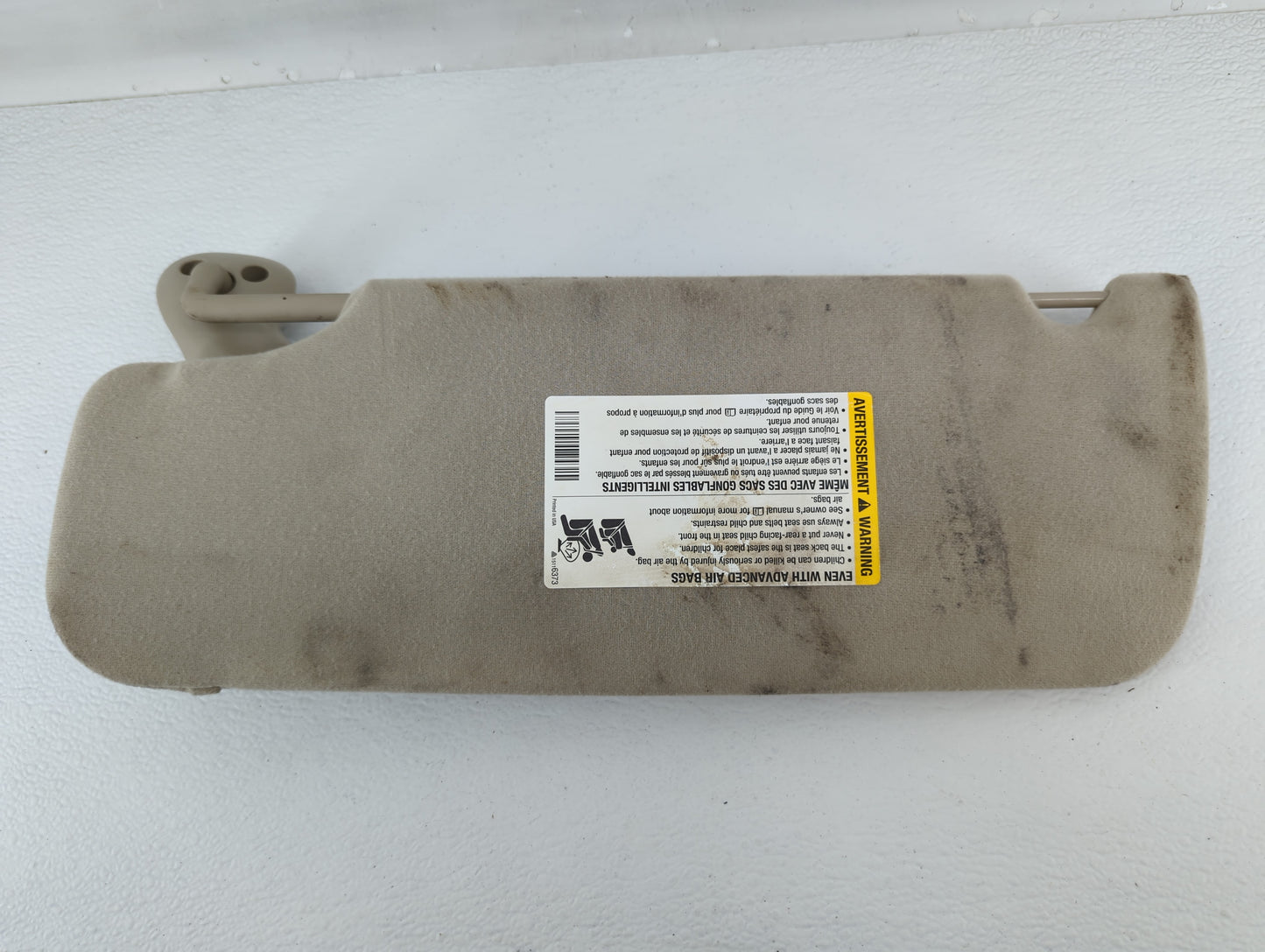 2006 Chevrolet Suburban 1500 Sun Visor Shade Replacement Passenger Right Mirror Fits OEM Used Auto Parts - Oemusedautoparts1