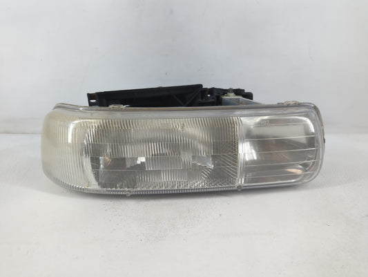 2000 Suburban 1500 Passenger Right Oem Head Light Headlight Lamp - Oemusedautoparts1.com