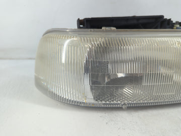 2000 Suburban 1500 Passenger Right Oem Head Light Headlight Lamp