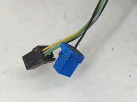 2003-2006 Chevrolet Tahoe Driver Side View Mirror - Left Door Mirror OEM Used - Oemusedautoparts1.com