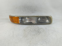 2000-2006 Chevrolet Tahoe Passenger Right Oem Front Light Lamp - Oemusedautoparts1.com