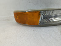 2000-2006 Chevrolet Tahoe Passenger Right Oem Front Light Lamp - Oemusedautoparts1.com