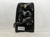 2004-2006 Chevrolet Tahoe Tail Light Assembly Passenger Right OEM P/N:16525376 A Fits Fits 2004 2005 2006 OEM Used Auto Part