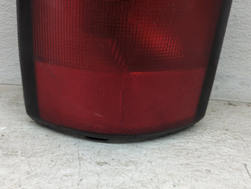 2004-2006 Chevrolet Tahoe Tail Light Assembly Driver Left OEM P/N:16525375A Fits Fits 2004 2005 2006 OEM Used Auto Parts