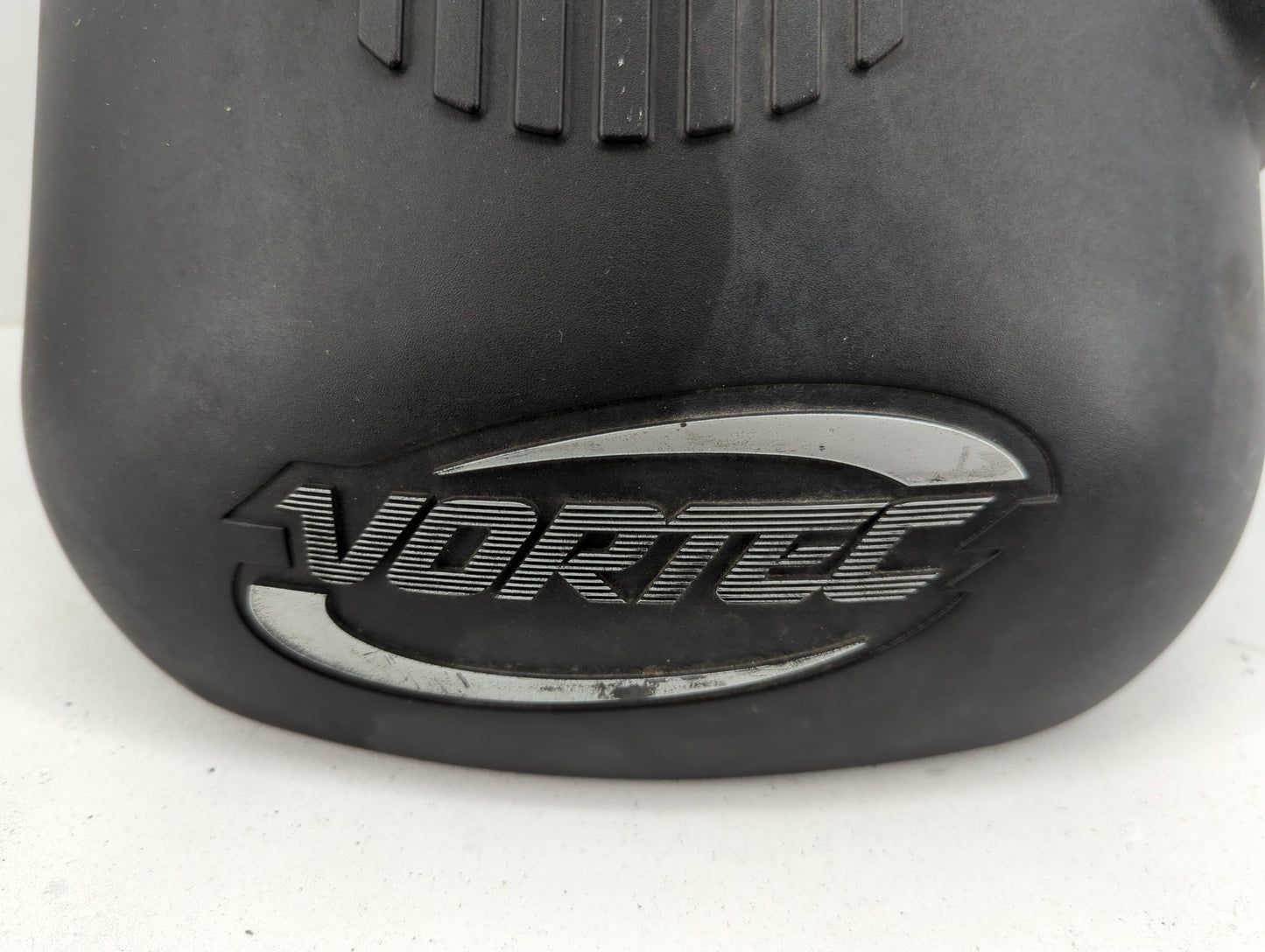 2006 Chevrolet Tahoe Engine Cover - Oemusedautoparts1.com