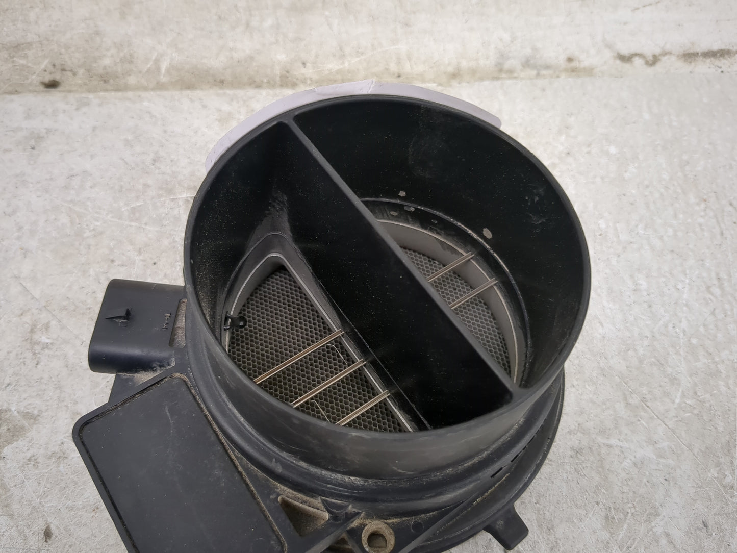 2000-2006 Chevrolet Tahoe Mass Air Flow Meter Maf - Oemusedautoparts1.com