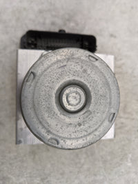 2006 Chevrolet Tahoe ABS Pump Control Module Replacement P/N:0265957093 0265311019, 53638640101289 Fits OEM Used Auto Parts 