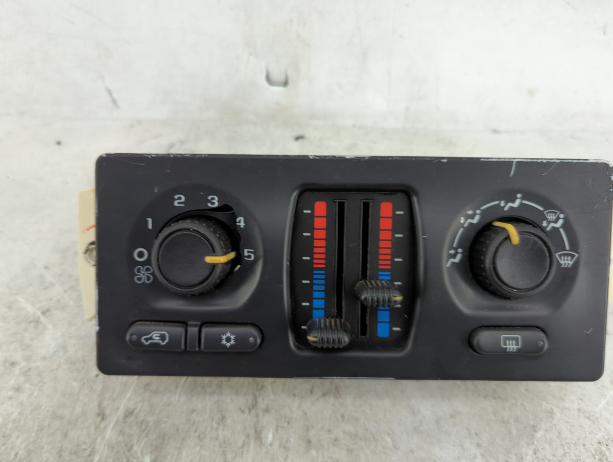 2003-2006 Chevrolet Tahoe Climate Control Module Temperature AC/Heater Replacement P/N:10370034 Fits Fits 2003 2004 2005 200