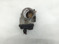 2003-2006 Chevrolet Tahoe Throttle Body P/N:1257080 Fits Fits 2003 2004 2005 2006 2007 OEM Used Auto Parts - Oemusedautopart