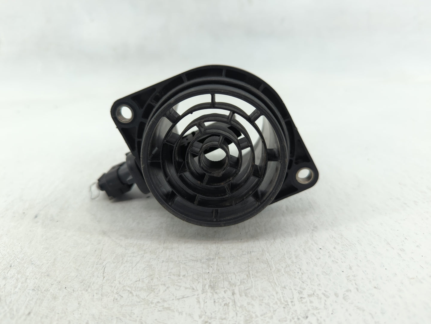 2000-2006 Chevrolet Tahoe Mass Air Flow Meter Maf - Oemusedautoparts1.com