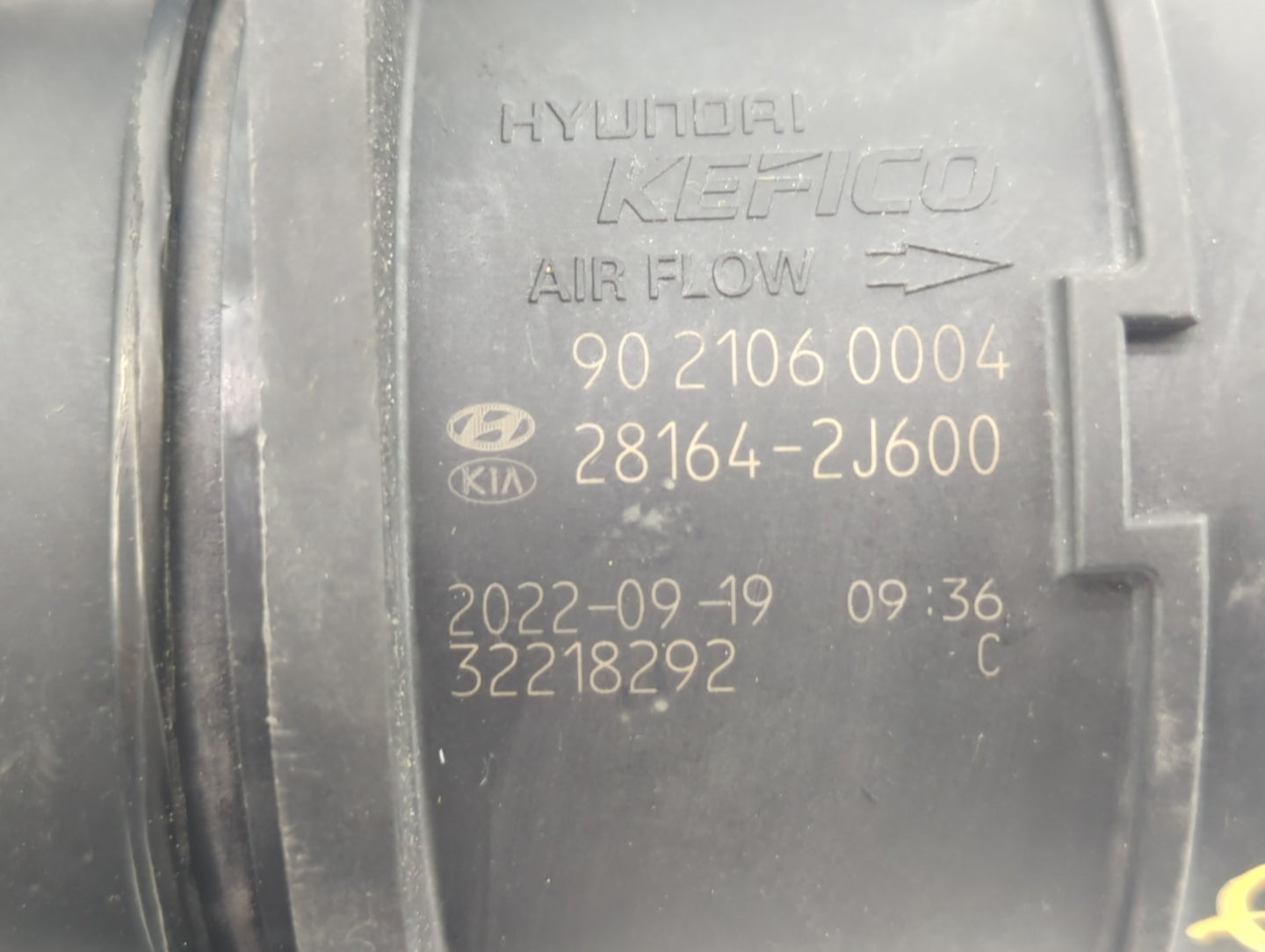 2000-2006 Chevrolet Tahoe Mass Air Flow Meter Maf - Oemusedautoparts1.com