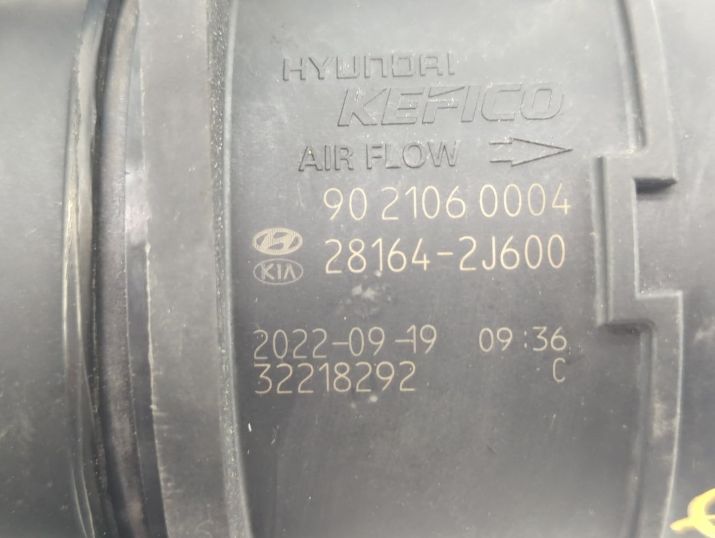 2000-2006 Chevrolet Tahoe Mass Air Flow Meter Maf - Oemusedautoparts1.com