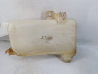 2006-2006 Chevrolet Tahoe Windshield Washer Fluid Reservoir Bottle Oem - Oemusedautoparts1.com