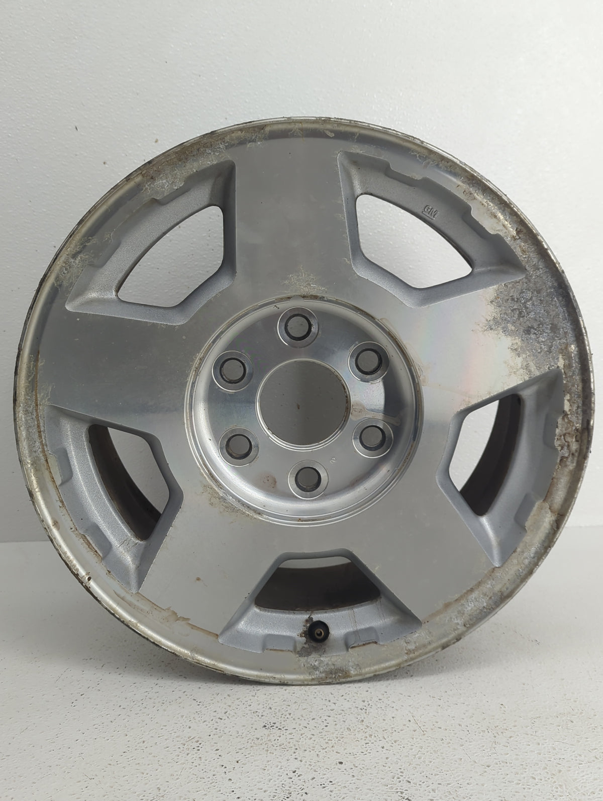 2004-2006 Chevrolet Tahoe Oem Wheel Rim 839164 - Oemusedautoparts1.com