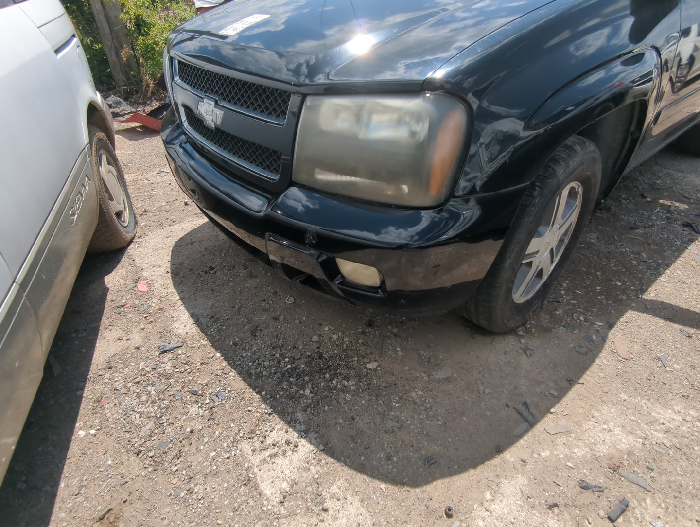 2006-2009 Chevrolet Trailblazer Front Bumper - Oem - Oemusedautoparts1.com
