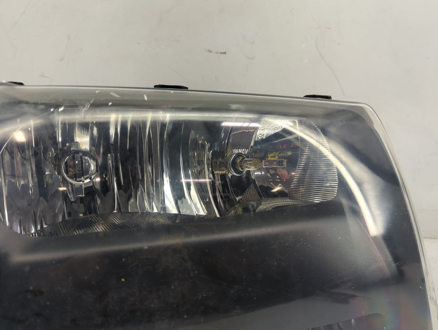 2006 Chevrolet Trailblazer Driver Left Oem Head Light Headlight Lamp - Oemusedautoparts1.com
