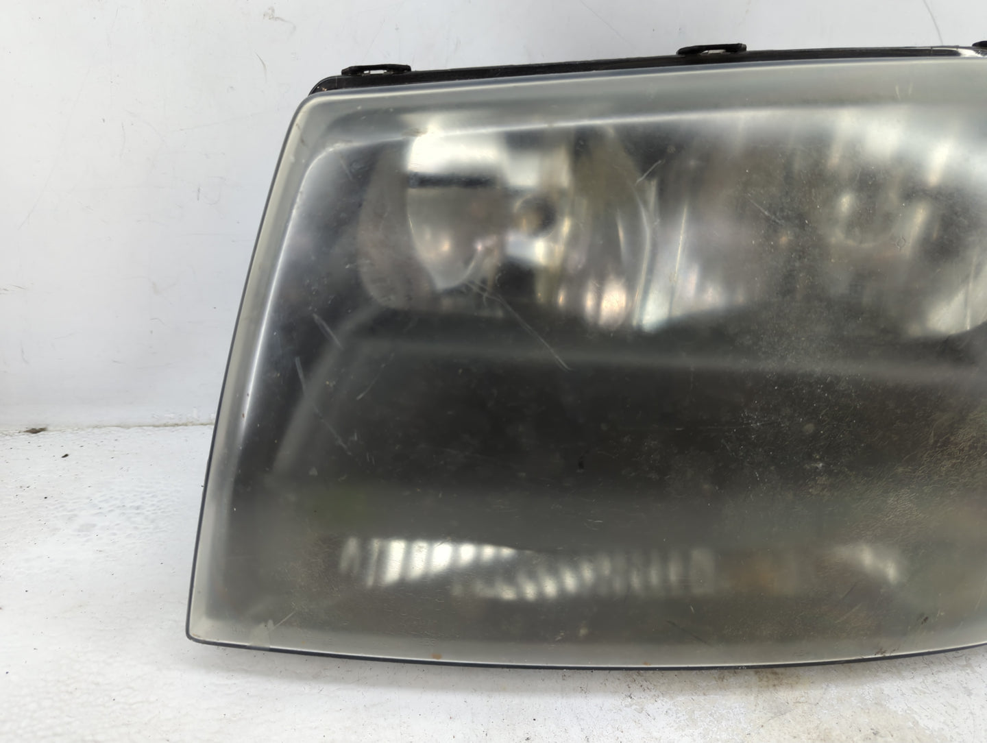 2006 Chevrolet Trailblazer Passenger Right Oem Head Light Headlight Lamp - Oemusedautoparts1.com
