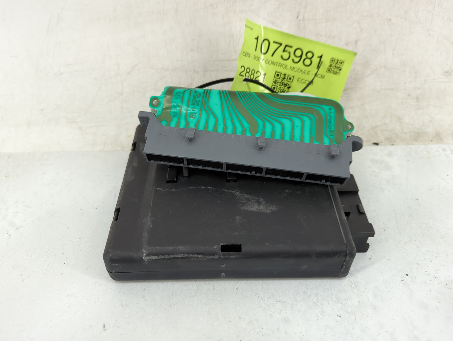 2002 Chevrolet Trailblazer Body Control Module Bcm Inner Cabin Fuse Box 1075981 - Oemusedautoparts1.com