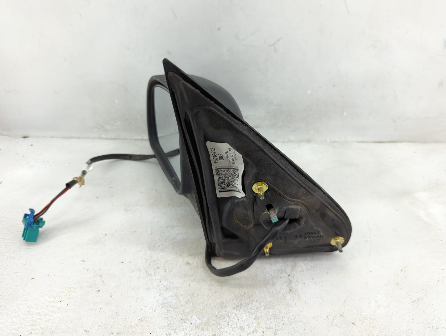 2002-2009 Chevrolet Trailblazer Driver Side View Mirror - Left Door Mirror OEM Used - Oemusedautoparts1.com