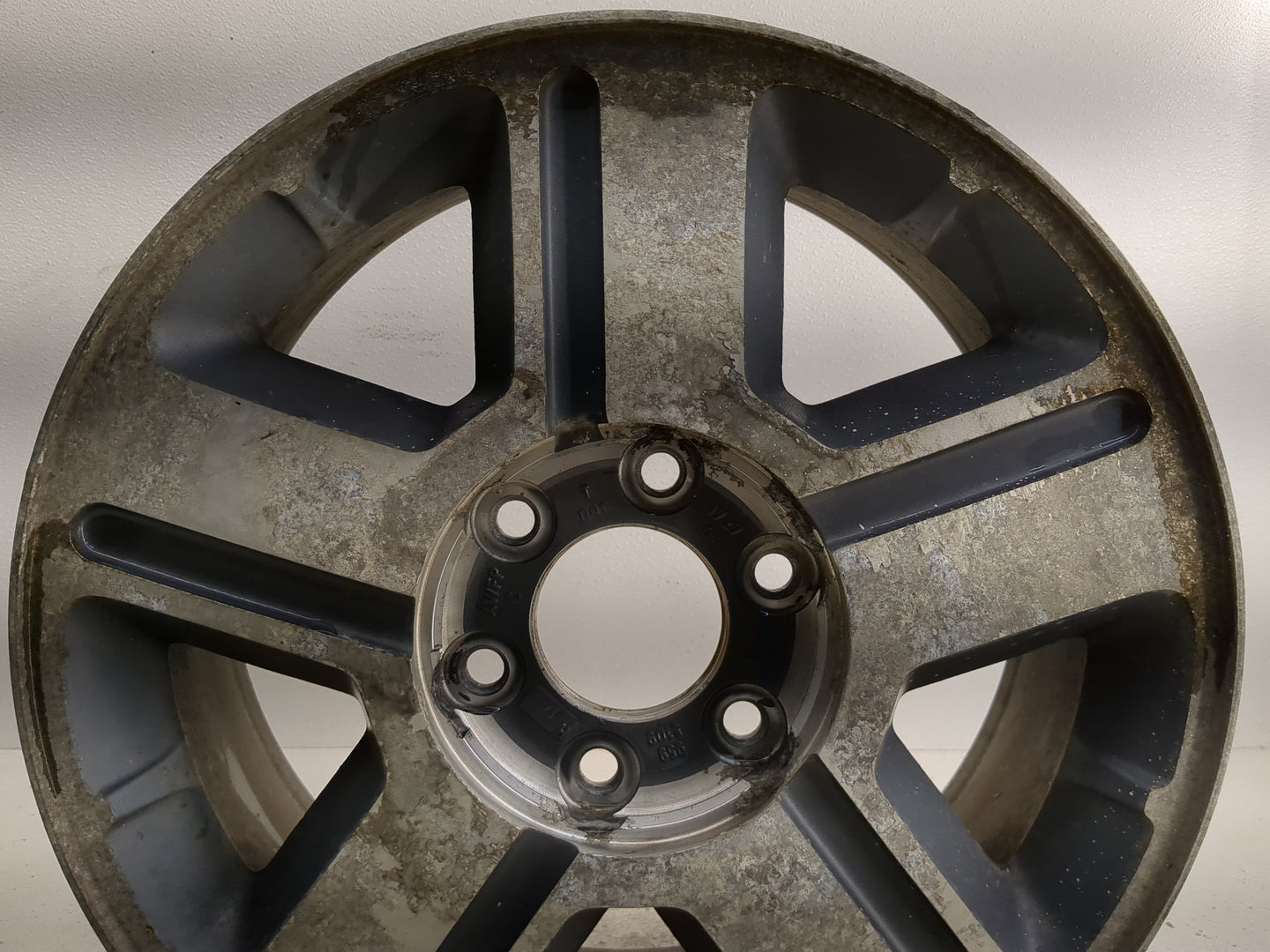 2004-2008 Chevrolet Trailblazer Oem Wheel Rim - Oemusedautoparts1.com