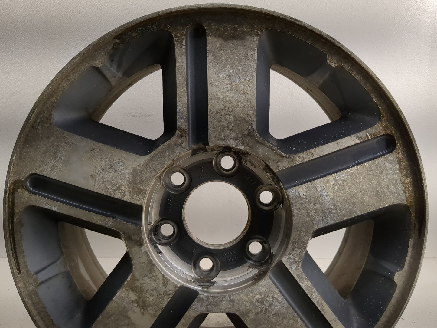 2004-2008 Chevrolet Trailblazer Oem Wheel Rim - Oemusedautoparts1.com