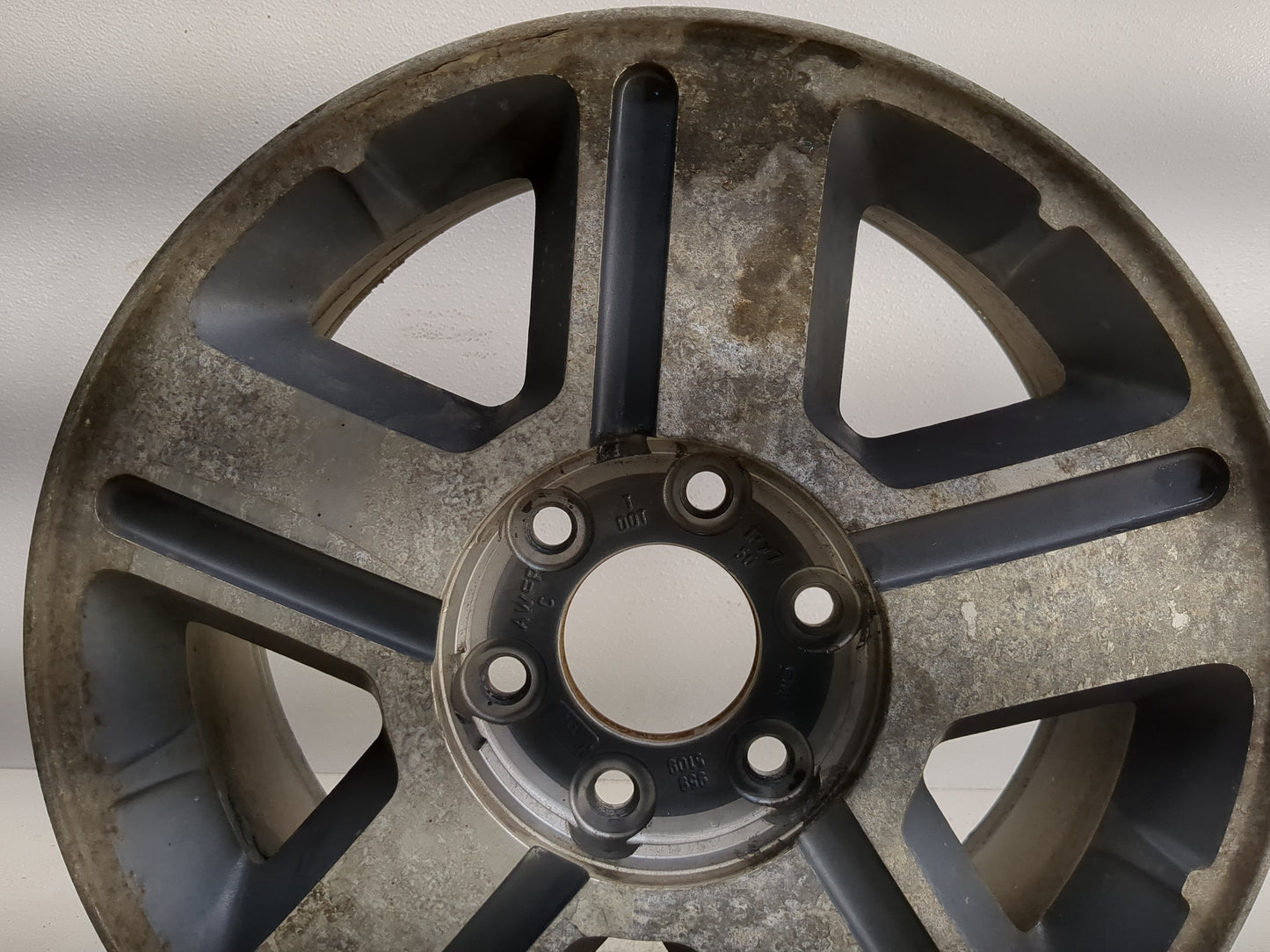 2004-2008 Chevrolet Trailblazer Oem Wheel Rim - Oemusedautoparts1.com