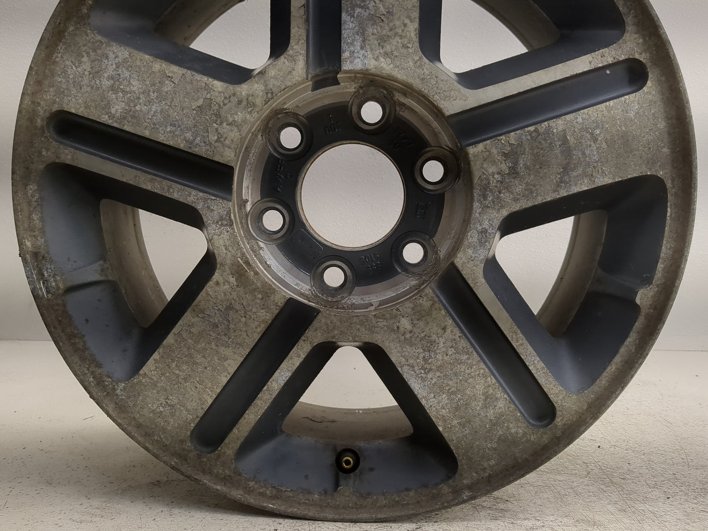 2004-2008 Chevrolet Trailblazer Oem Wheel Rim - Oemusedautoparts1.com