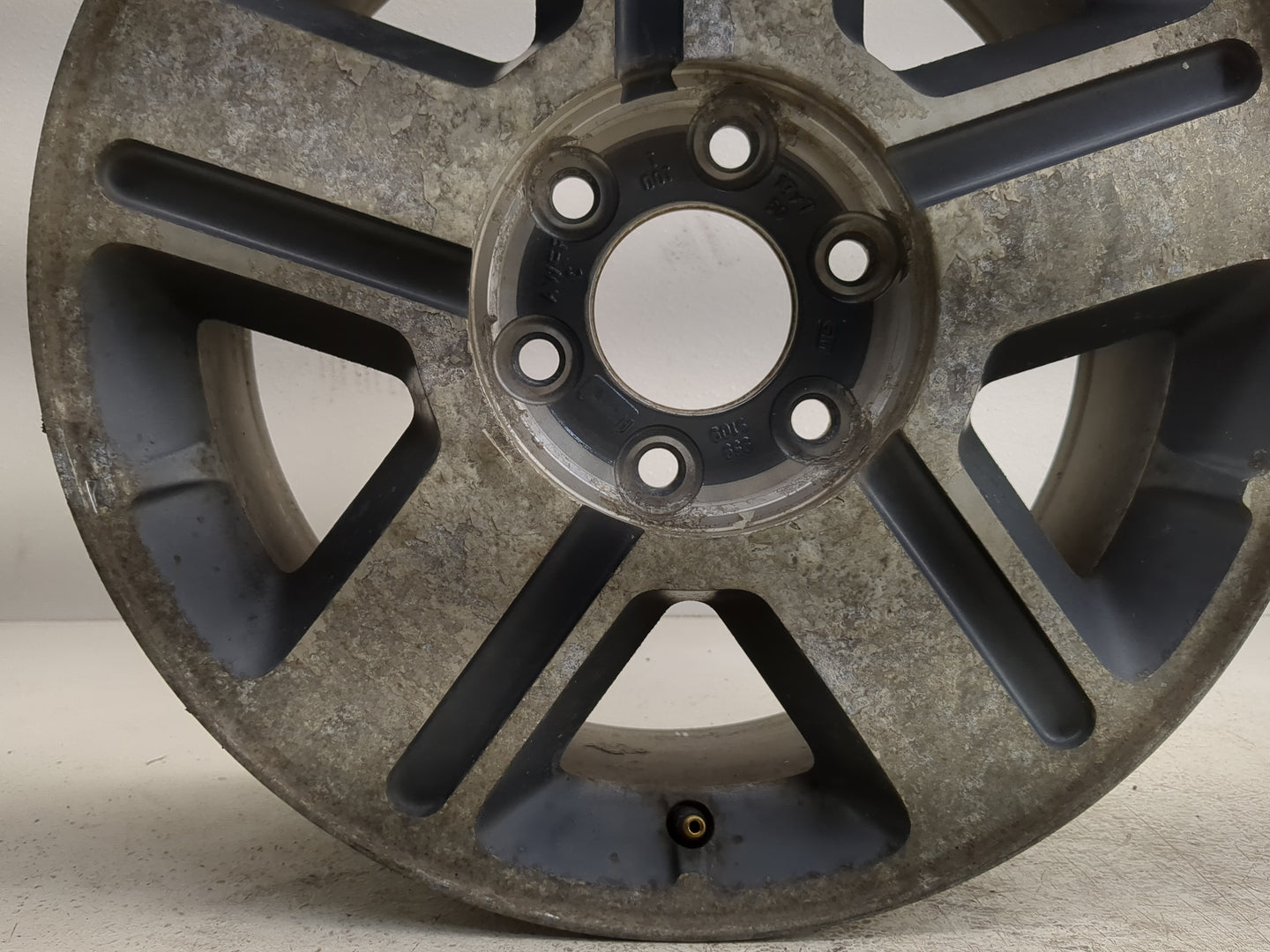 2004-2008 Chevrolet Trailblazer Oem Wheel Rim - Oemusedautoparts1.com