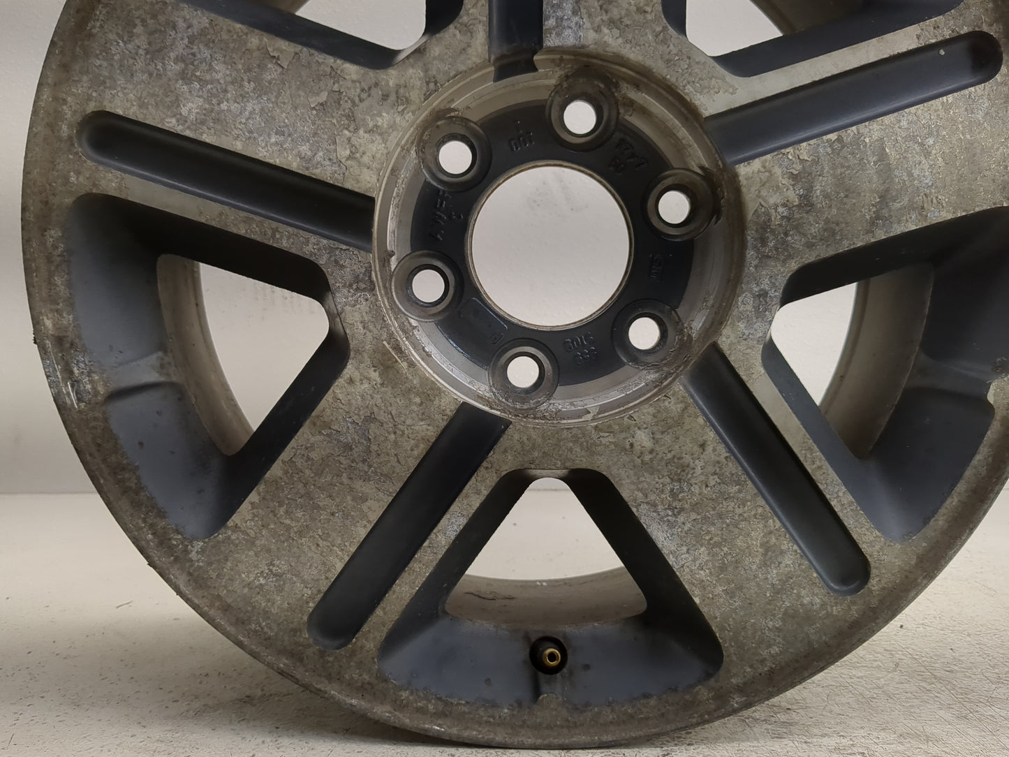 2004-2008 Chevrolet Trailblazer Oem Wheel Rim - Oemusedautoparts1.com