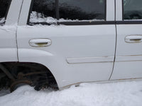 2005-2009 Chevrolet Trailblazer Passenger Rear Door Oem 1250036 - Oemusedautoparts1.com