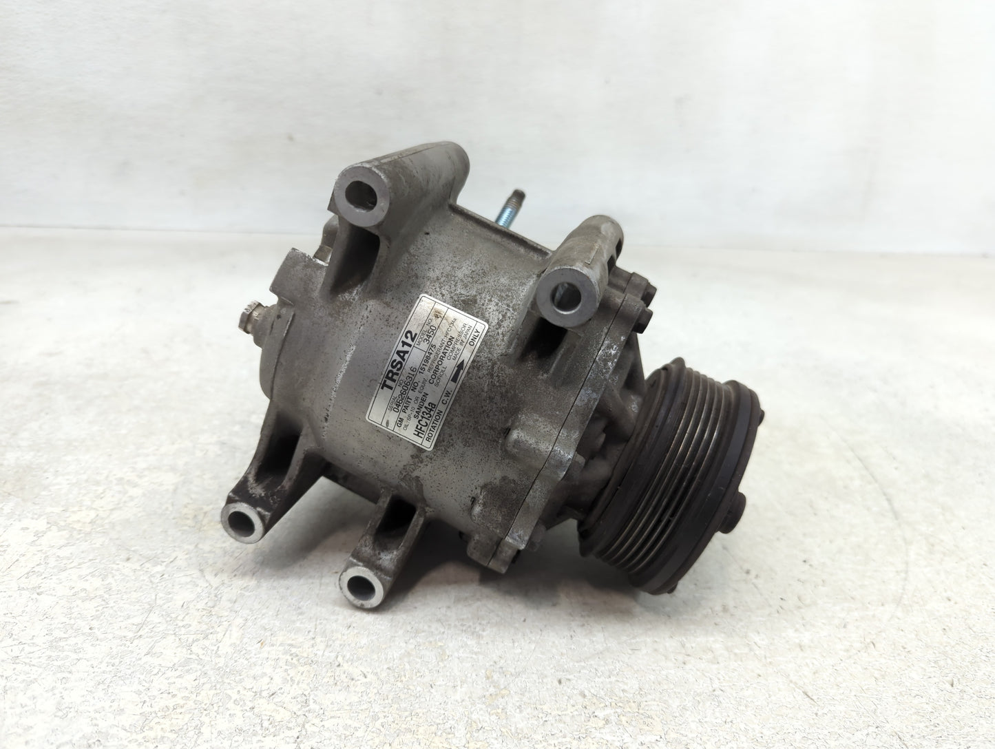 2002-2007 Chevrolet Trailblazer Air Conditioning A/c Ac Compressor Oem - Oemusedautoparts1.com
