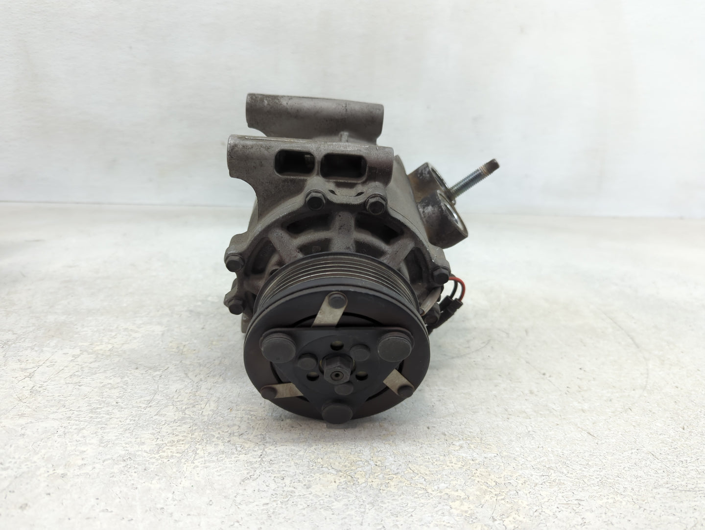 2002-2007 Chevrolet Trailblazer Air Conditioning A/c Ac Compressor Oem - Oemusedautoparts1.com