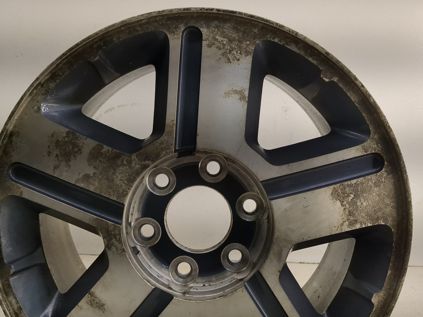 2004-2009 Chevrolet Trailblazer Oem Wheel Rim 1374694 - Oemusedautoparts1.com