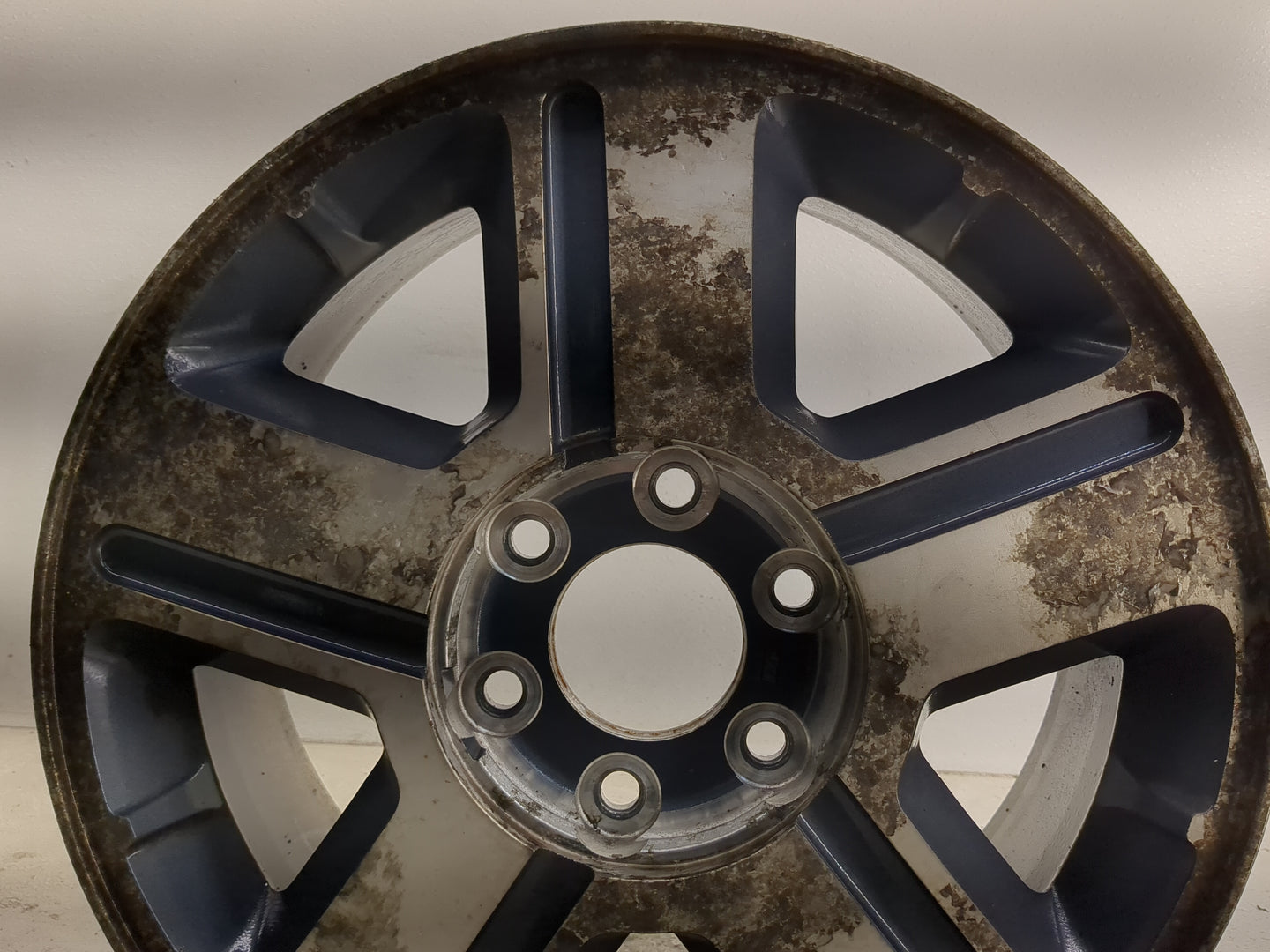 2004-2009 Chevrolet Trailblazer Oem Wheel Rim 1374695 - Oemusedautoparts1.com