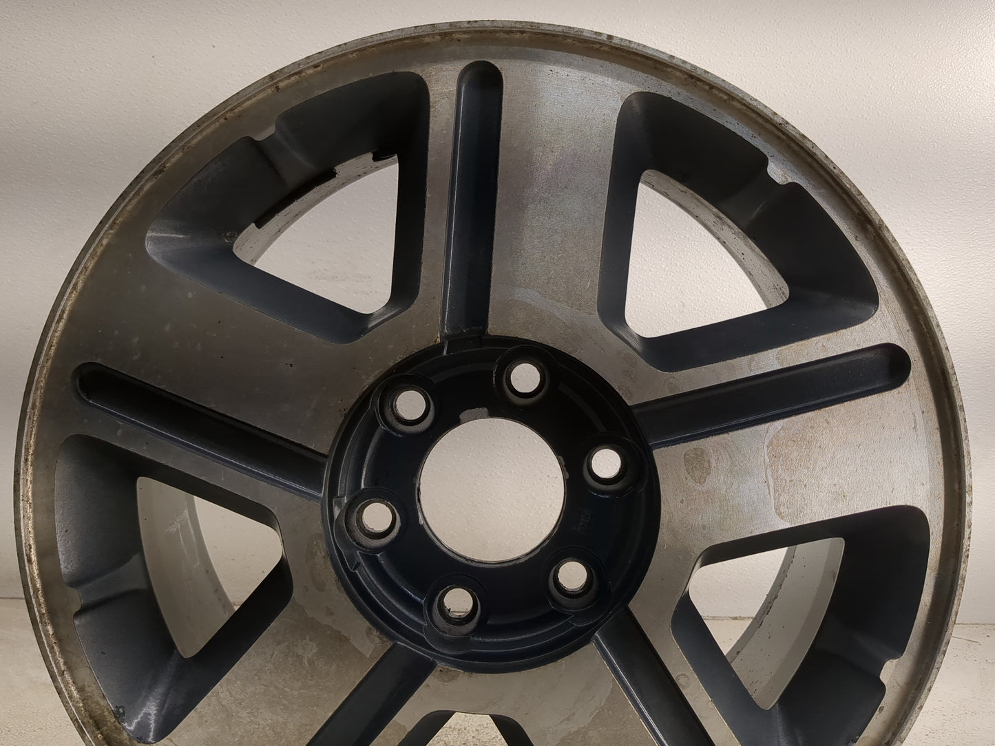 2004-2009 Chevrolet Trailblazer Oem Wheel Rim 1374696 - Oemusedautoparts1.com