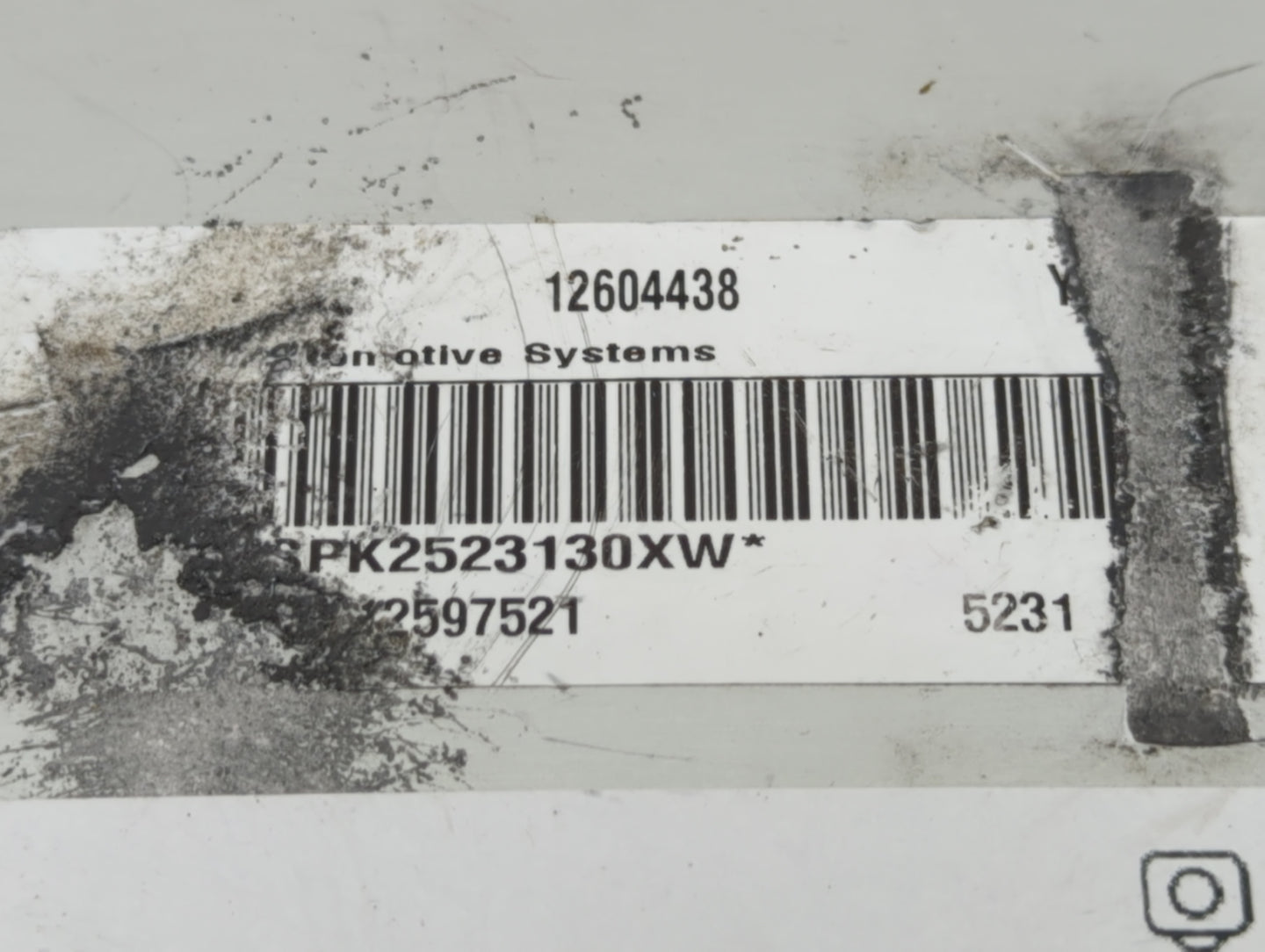 2006 Chevrolet Trailblazer PCM Engine Control Computer ECU ECM PCU OEM P/N:12604438 Fits Fits 2004 2005 OEM Used Auto Parts 