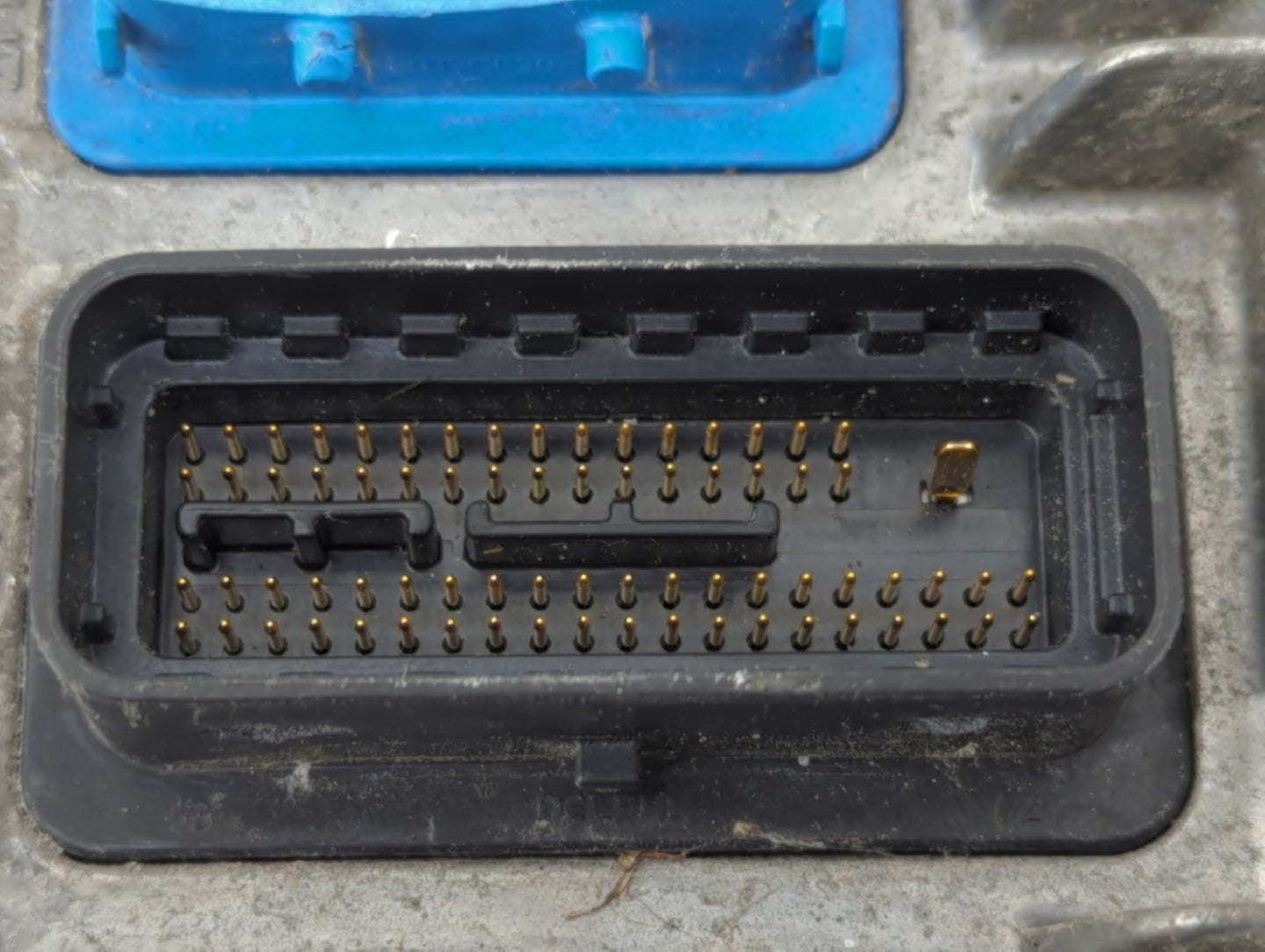 2006 Chevrolet Trailblazer PCM Engine Control Computer ECU ECM PCU OEM P/N:12604438 Fits Fits 2004 2005 OEM Used Auto Parts 