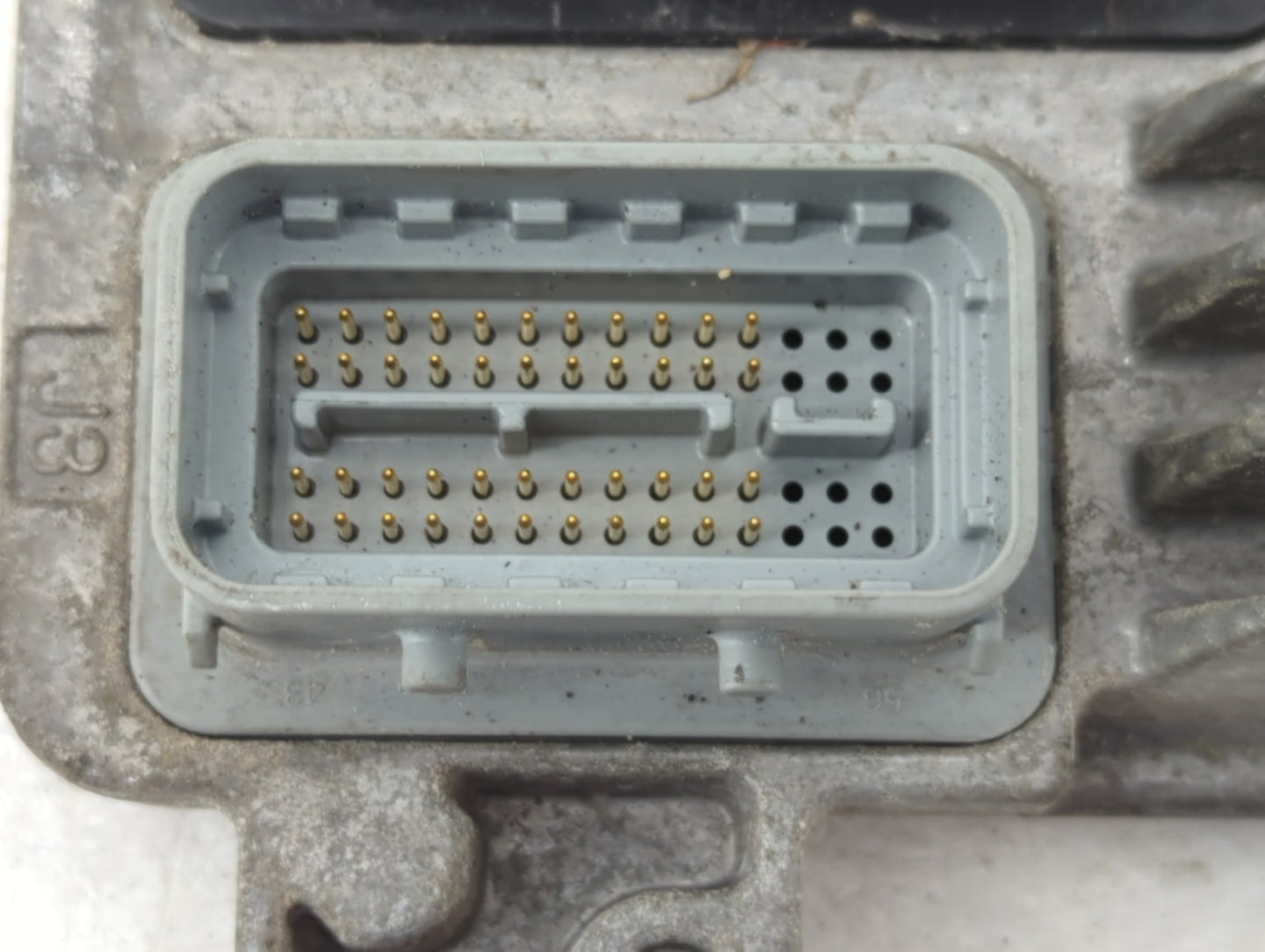 2006 Chevrolet Trailblazer PCM Engine Control Computer ECU ECM PCU OEM P/N:12604438 Fits Fits 2004 2005 OEM Used Auto Parts 