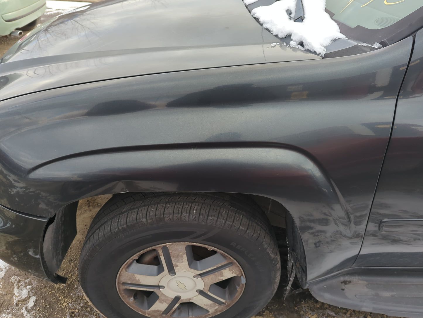 2002-2009 Chevrolet Trailblazer Driver Fender 1379160 - Oemusedautoparts1.com