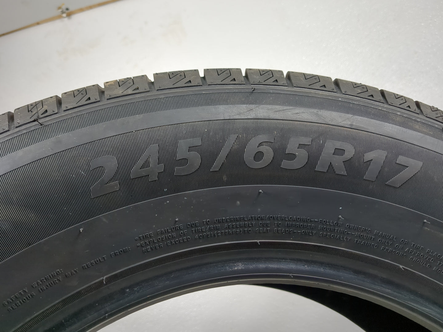 Used Tire 245/65R17 IRONHEAD REFLEX SUV 107H - Tread Depth 9/32 - Oemusedautoparts1.com